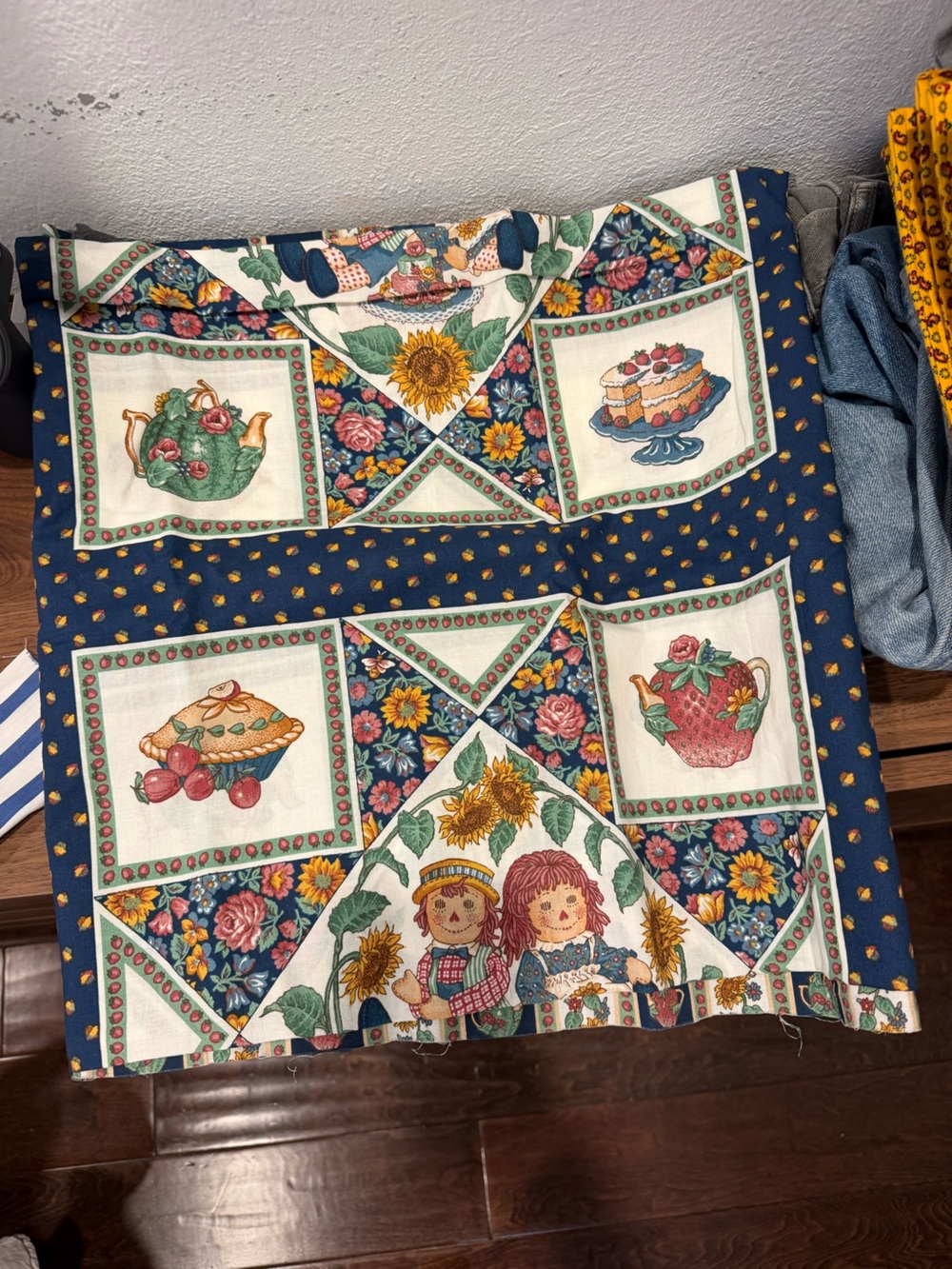 Vintage-Inspired Floral Patchwork Fabric